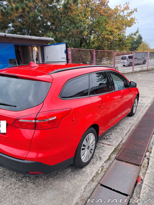 Ford Focus FOCUS III combi / 1.5 TDC 2017