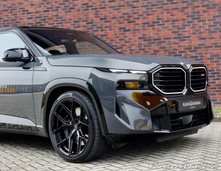 BMW XM 30 kWh | Ťažné - HUD - 2 2023