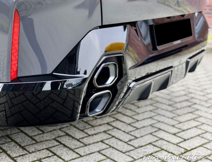 BMW XM 30 kWh | Ťažné - HUD - 2 2023