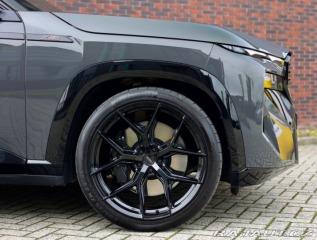 BMW XM 30 kWh | Ťažné - HUD - 2 2023