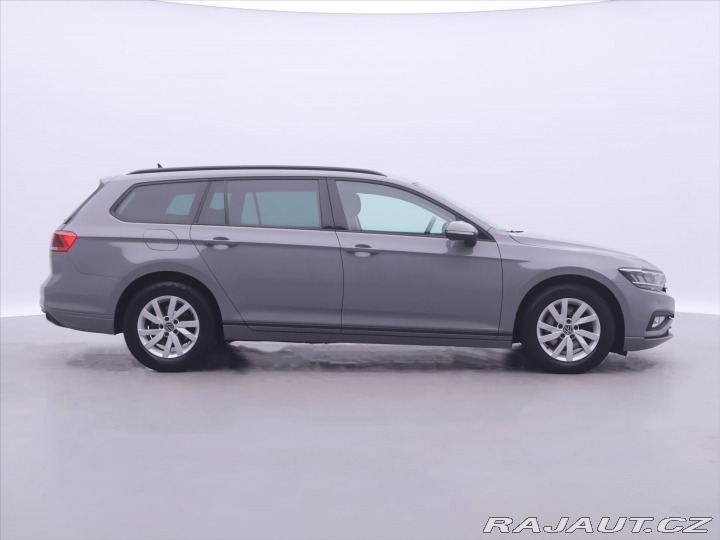 Volkswagen Passat 2,0 TDI 110kW DSG LED DPH 2022