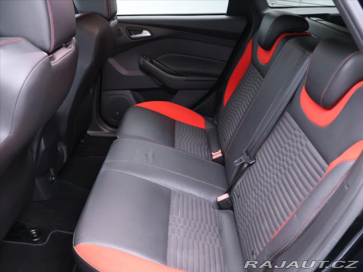 Ford Focus 2,0 EB 184kW ST Xenon Kůž 2014