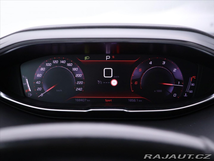 Peugeot 5008 1,5 BlueHDI 96kW CZ 1.Maj 2021