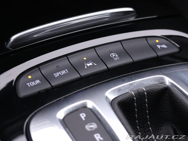 Opel Insignia 2,0 T 191kW 4x4 CZ Innova 2018