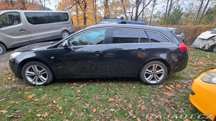 Opel Insignia biturbo 2012