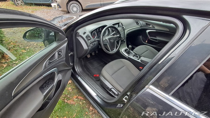 Opel Insignia biturbo 2012