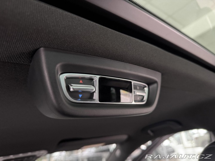 Mercedes-Benz V 300d L 4Matic*AMG*REZERVA 2022