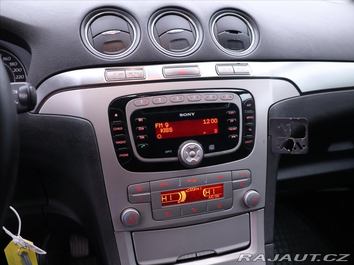 Ford Galaxy 2,2 TDCI 129kW CZ Ghia 7- 2010