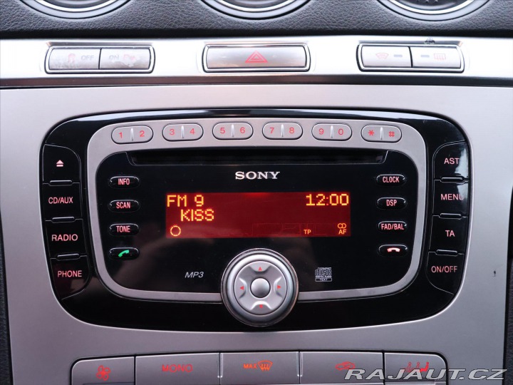 Ford Galaxy 2,2 TDCI 129kW CZ Ghia 7- 2010