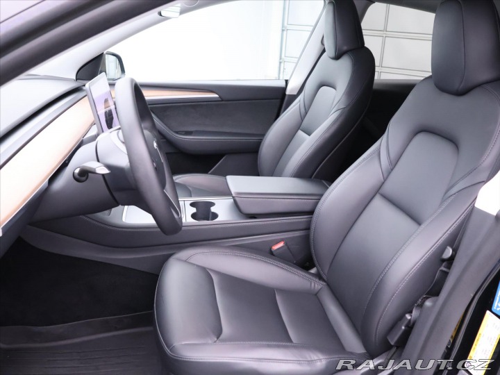 Tesla Model Y Performance 393kW DPH 2022