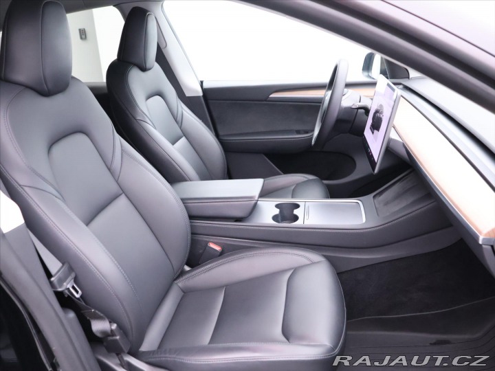 Tesla Model Y Performance 393kW DPH 2022