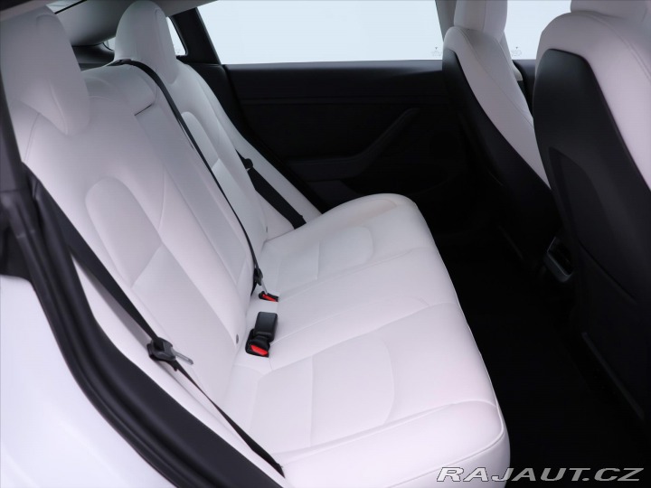 Tesla Model 3 0,0 Long Range AWD refres 2021