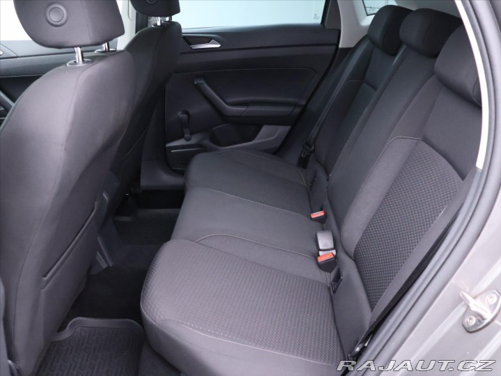 Volkswagen Polo 1,0 MPi 48kW Klima 1.Maj 2018