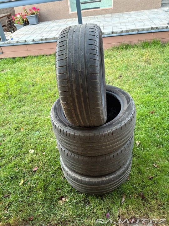 Peugeot 5008 2,0 HDi - automat 1800