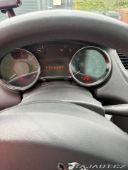 Peugeot 5008 2,0   HDi - automat 1800