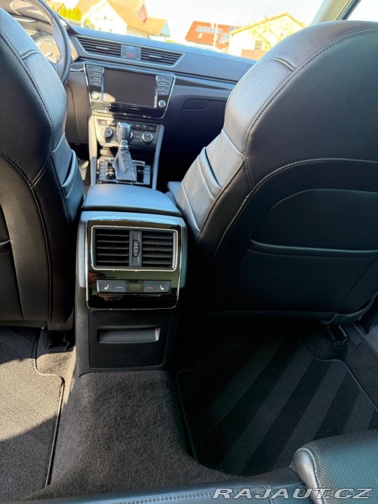 Škoda Superb 2,0 TDi 140 kW CarPlay 2016