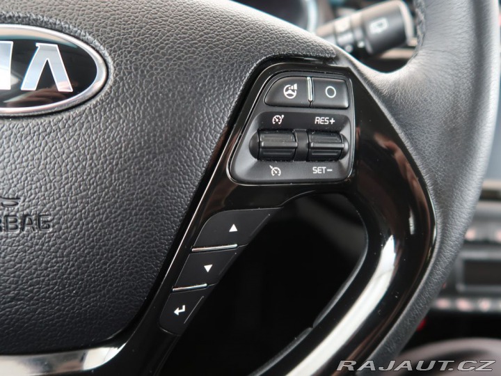 Kia Ceed 1.6GDi,99kW,CZ,1Maj,Manuá 2017