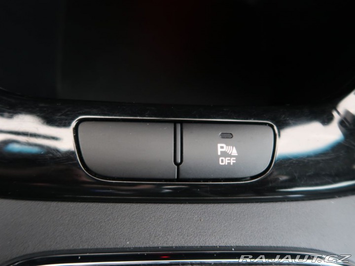 Kia Ceed 1.6GDi,99kW,CZ,1Maj,Manuá 2017