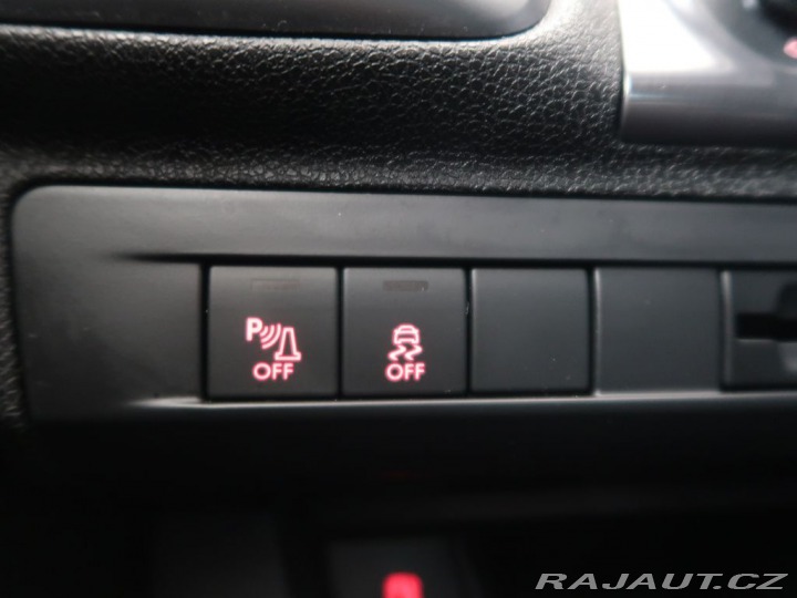 Ostatní značky Ostatní modely DS Automobiles DS5 2.0HDi,120kW,CZ,Automat 2013