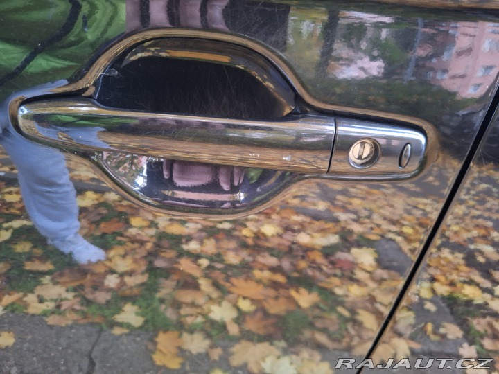 Mitsubishi Outlander 1800