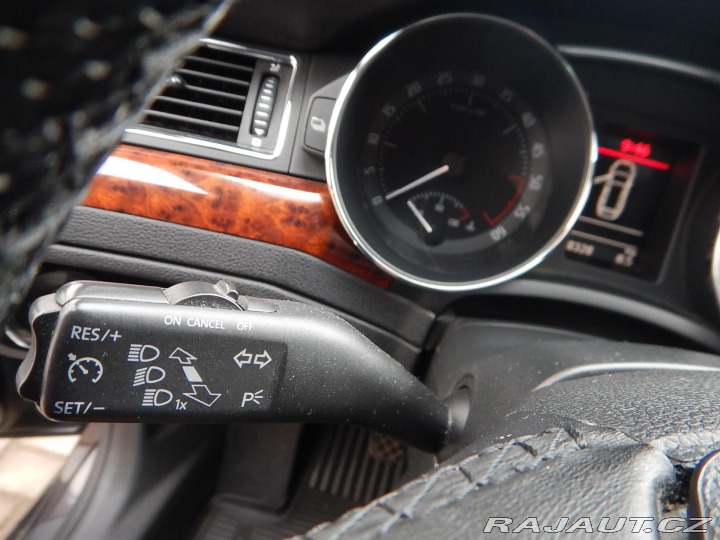 Škoda Superb 2.0 TDI, ČR, TAŽNÉ 2011