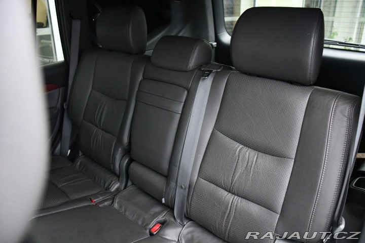 Toyota Land Cruiser 3.0D ČR 1.MAJITEL REZERVA 2007