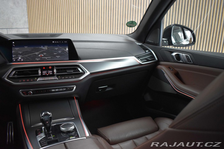 BMW X5 xD 30d REZERVACE 2020