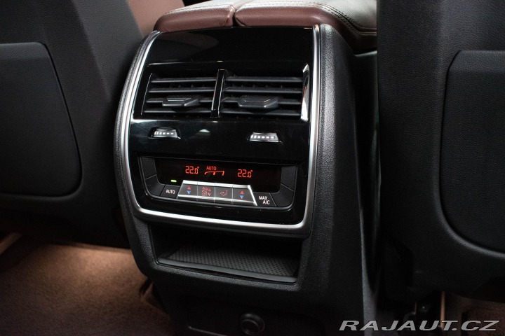 BMW X5 xD 30d REZERVACE 2020