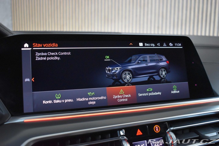 BMW X5 xD 30d REZERVACE 2020