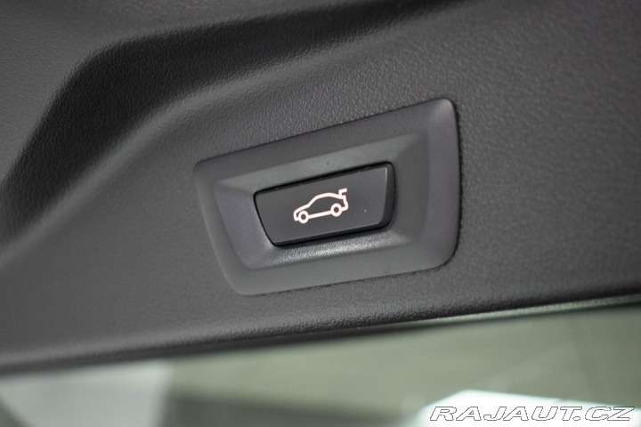 BMW X5 xD 30d REZERVACE 2020