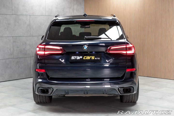 BMW X5 xD 30d REZERVACE 2020