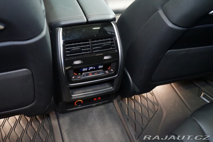 BMW X7 40d*xDRIVE*7-MÍST*360*TAŽ 2024