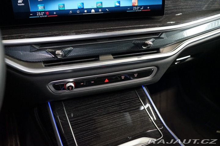 BMW X7 40d*xDRIVE*7-MÍST*360*TAŽ 2024