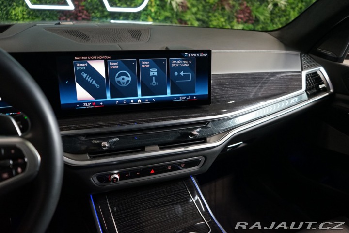BMW X7 40d*xDRIVE*7-MÍST*360*TAŽ 2024