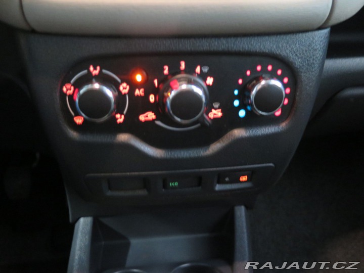 Dacia Dokker 1.2TCe,navi,klima,tažné 2014