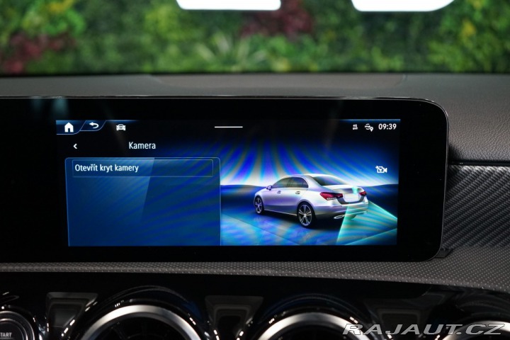 Mercedes-Benz A 180*CAMERA*CARPLAY* 2023