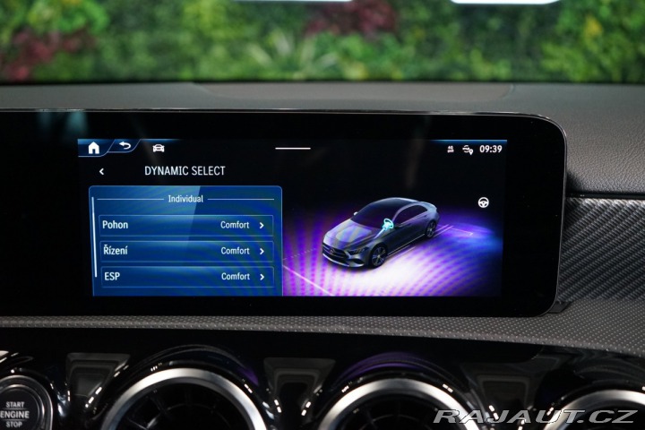 Mercedes-Benz A 180*CAMERA*CARPLAY* 2023