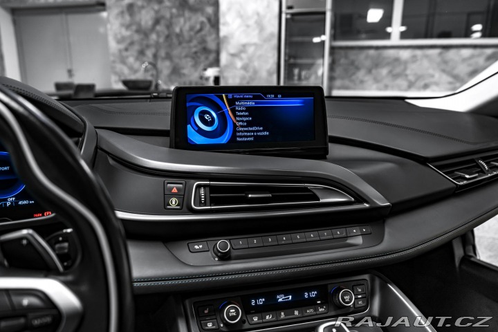 BMW i8 LASER/H&K/HUD 2017