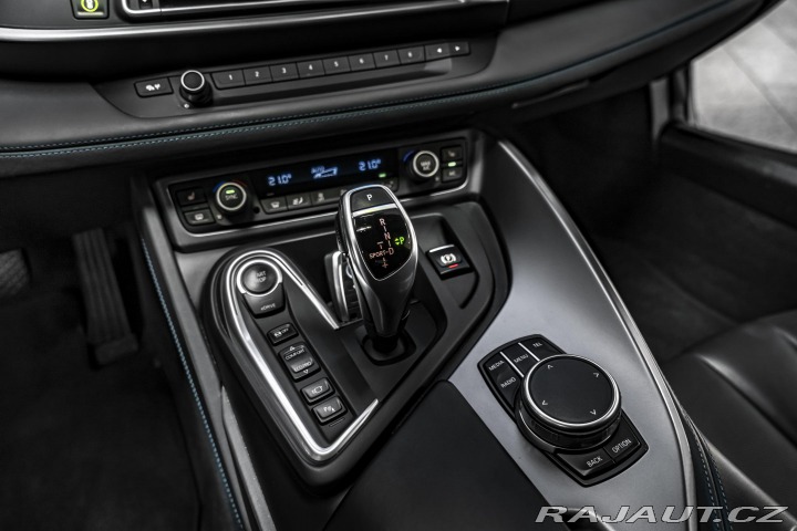 BMW i8 LASER/H&K/HUD 2017