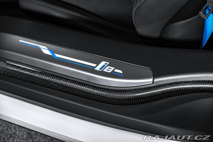 BMW i8 LASER/H&K/HUD 2017