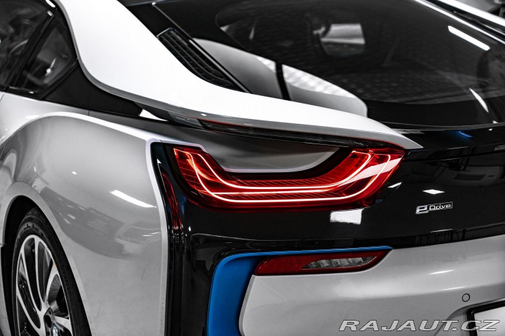 BMW i8 LASER/H&K/HUD 2017