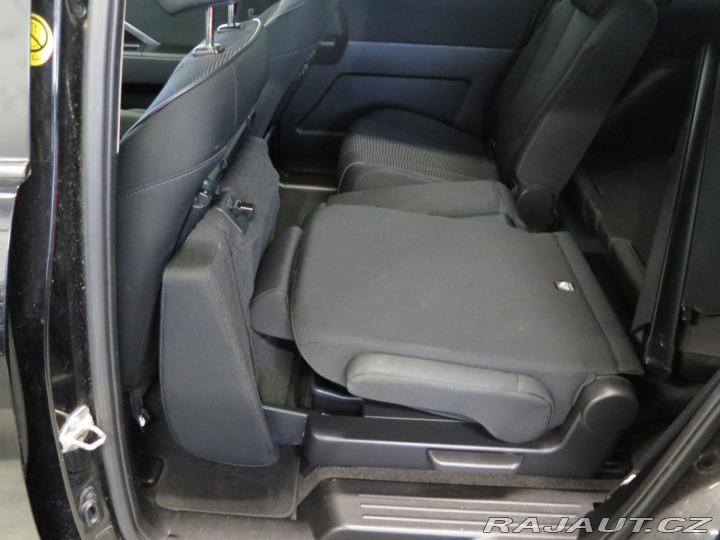 Mazda 5 2.0DISI,navi,kamera,klima 2015