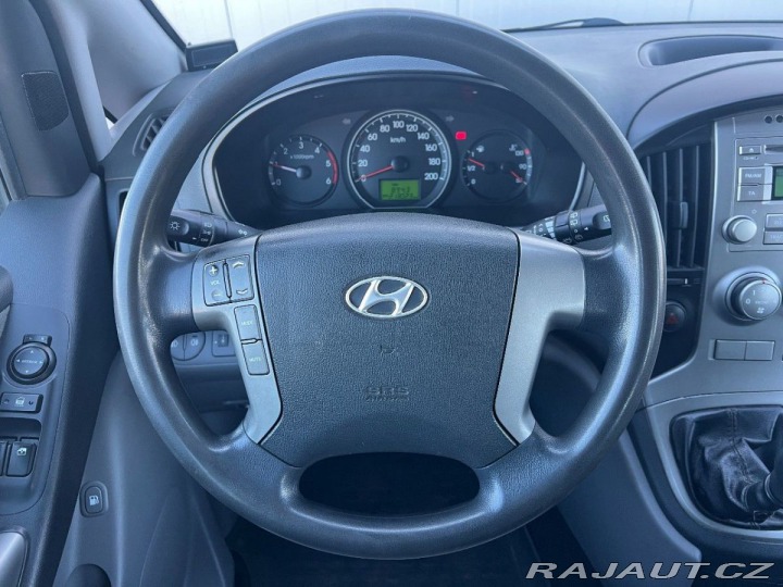 Hyundai H 1 2,5 CRDi 8.míst 2014