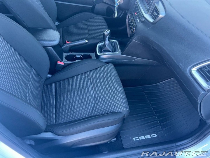 Kia Ceed 1,4i 16V COOL Nové ČR 2019
