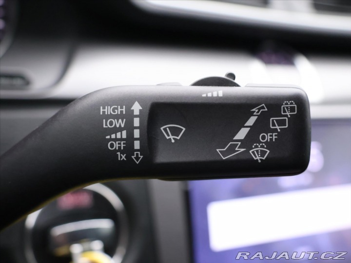 Volkswagen Passat 1,4 TSI 90kW DSG Comfort 2011