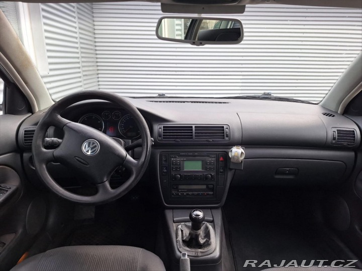 Volkswagen Passat 1,9 TDI 74kW Klima STK 05 2005