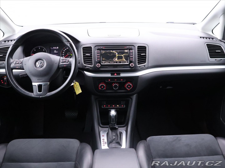 Volkswagen Sharan 2,0 TDI 130kW DSG Highlin 2014
