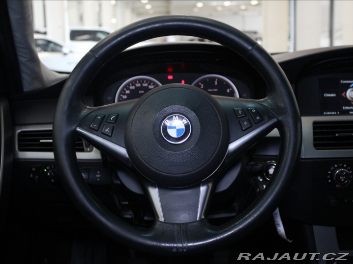 BMW 5 2,0 520d Manuál Nové STK 2007