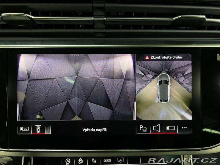 Audi Q8 50TDI QUATTRO S-LINE, VZD 2025