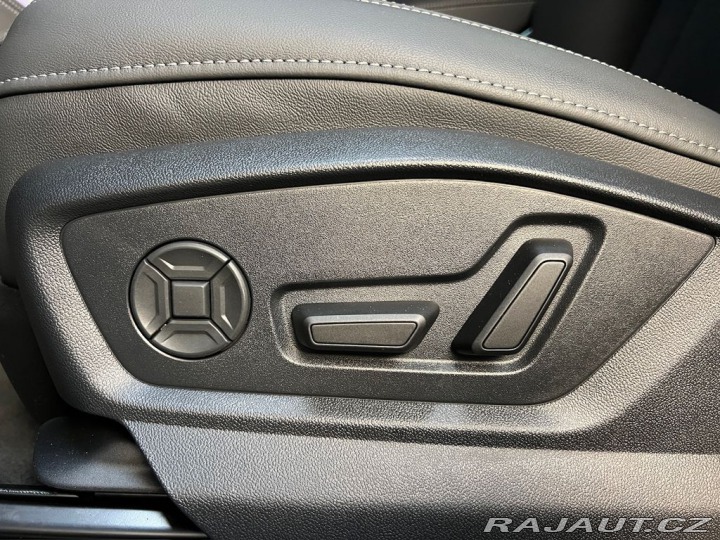 Audi Q8 50TDI QUATTRO S-LINE, VZD 2025